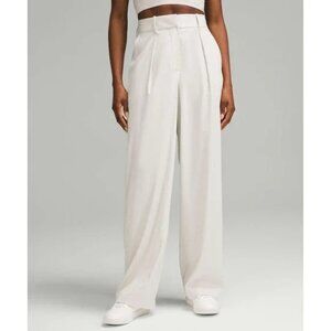 Lululemon Pleat-Front High Rise Trouser Bone White Size 8 Regular